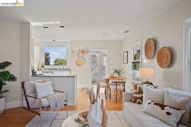 4355 Everett Avenue presents a versatile duplex opportunity in - photo 15