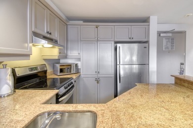 ***Homewood Suites by Hilton*** A great pied-a-terre, right in