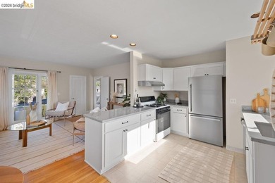 4355 Everett Avenue presents a versatile duplex opportunity in - photo 23
