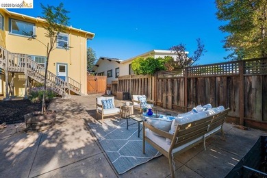 4355 Everett Avenue presents a versatile duplex opportunity in - photo 37