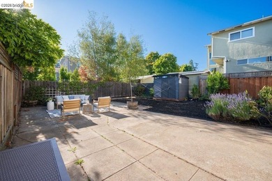 4355 Everett Avenue presents a versatile duplex opportunity in - photo 39