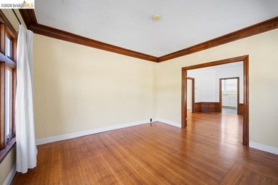 4355 Everett Avenue presents a versatile duplex opportunity in - photo 49