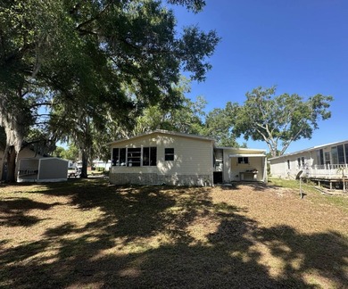 This charming 2 bedroom 2 bath home is just waiting for you - photo 5