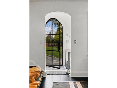 Welcome to 578 Montgomery Ferry, a truly exceptional 4-bedroom - photo 9