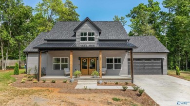 Lake Home For Sale in Scottsboro, Alabama