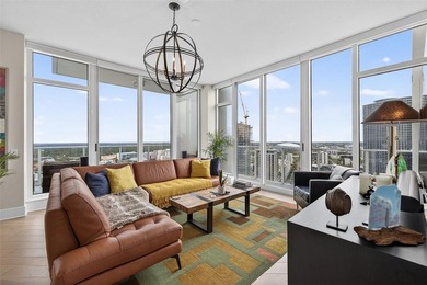 Welcome to Unit 3102, an ultra-rare junior penthouse-one of only - photo 5