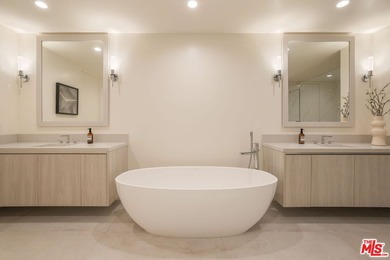 One of the final opportunities to own a three-bedroom residence - photo 20