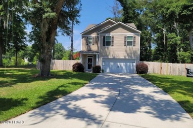 (private lake, pond, coastal) Home For Sale in Beaufort South Carolina