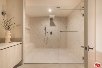 One of the final opportunities to own a three-bedroom residence - photo 21