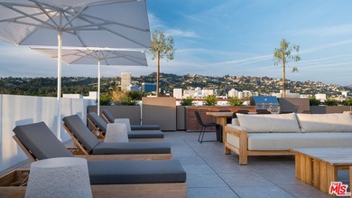One of the final opportunities to own a three-bedroom residence - photo 38