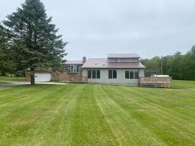 Welcome to this beautiful home in well sought out Grandview! - photo 2