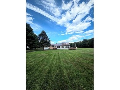 Welcome to this beautiful home in well sought out Grandview! - photo 4