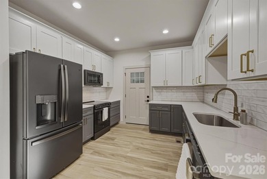 Welcome to 5676 Marblestone Drive, where quality new - photo 7