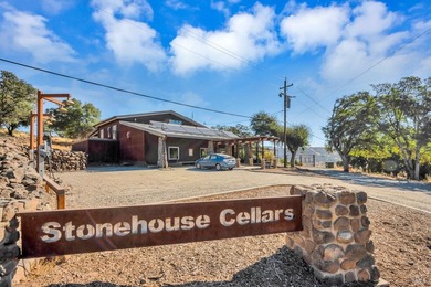 Welcome to Stonehouse Cellars Winery & Bed & Barrel, an - photo 5