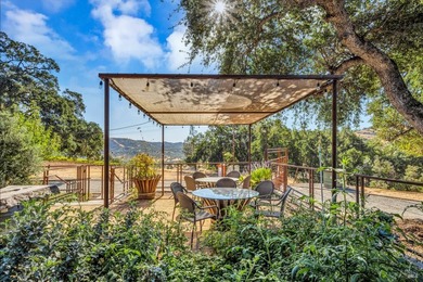 Welcome to Stonehouse Cellars Winery & Bed & Barrel, an - photo 9