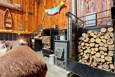 Experience luxury lake living in this expansive log-style - photo 15