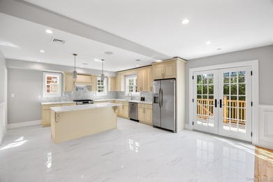 Welcome to an architectural masterpiece set in the heart of - photo 16