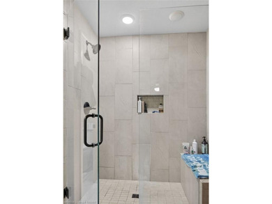 Beautiful & Super Clean 3 Bedroom, 3 1/2 Bath home on 1.46 - photo 27