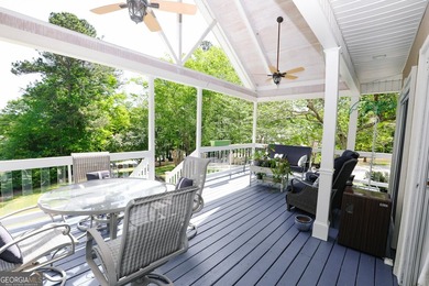 Why vacation when you can live like you're on vacation every - photo 31