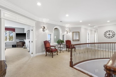 Welcome to an extraordinary lakefront estate in the prestigious - photo 40