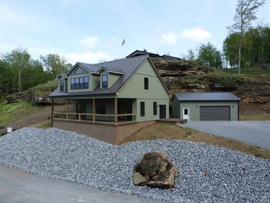 Brand New Waterfront home in the desirable Stargazer - photo 1