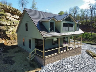 Brand New Waterfront home in the desirable Stargazer - photo 9