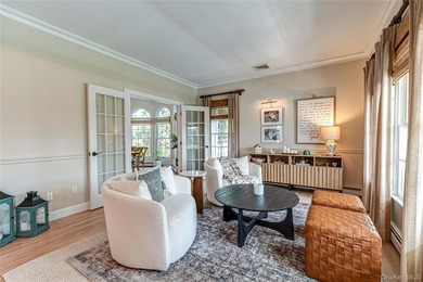 Move right into this spectacular 4 BR, 2.5 BA colonial in the - photo 14