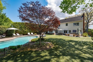 Move right into this spectacular 4 BR, 2.5 BA colonial in the - photo 30