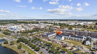 Market Common is a distinctive Live/Work community. Nestled - photo 31