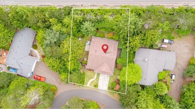 Beautifully updated and move-in ready, this charming Evergreen - photo 6