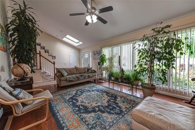Impeccably maintained 2,000 sq. ft. move-in ready Splanch set on - photo 8