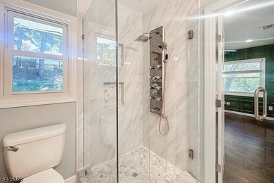 Welcome to your dream home in the sought-after White Meadow Lake - photo 19