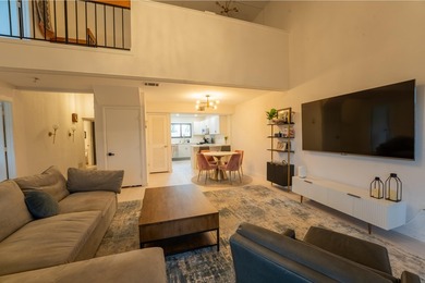 Updated Villa with Loft & Peaceful Pond Views Beautifully - photo 11