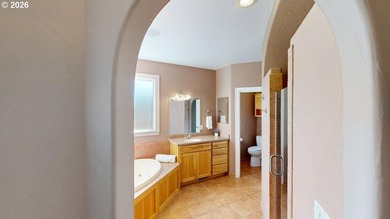 Coastal, Beautifully designed and immaculately maintained 3287 - photo 23
