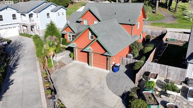 Coastal, Beautifully designed and immaculately maintained 3287 - photo 37