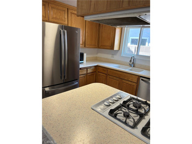 Enjoy coastal living in this highly sought after Huntington - photo 8