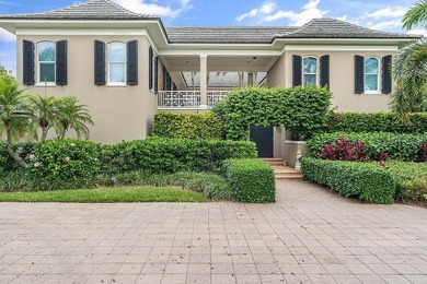 Oceanfront Elegance in coveted Bermuda Bay! Rare opportunity in - photo 11
