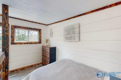 Escape to your own waterfront retreat on Weiss Lake! - photo 18