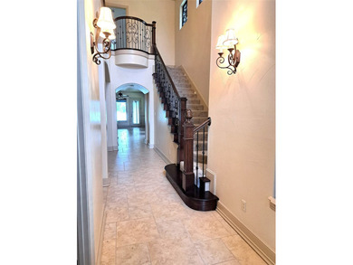 Extraordinary waterfront estate on Eagle Mountain Lake offering - photo 3