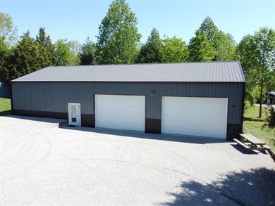 Terrific Property! 4 Bedrooms, 2 Full Baths (including guest - photo 3