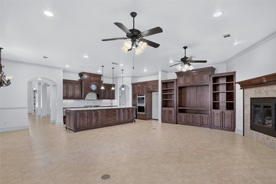 Extraordinary waterfront estate on Eagle Mountain Lake offering - photo 8