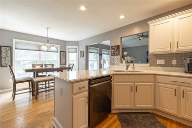 Welcome Home to 475 Mill Road, Step right in and fall in love! - photo 9