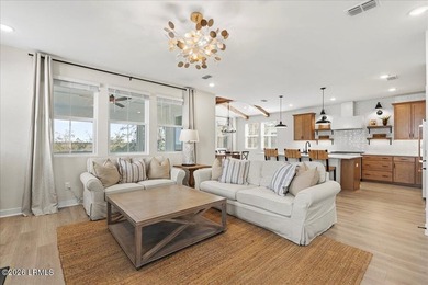 Luxury marsh front living, newer construction, deep water - photo 5