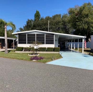 Lake Gross Home For Sale in Winter Haven Florida