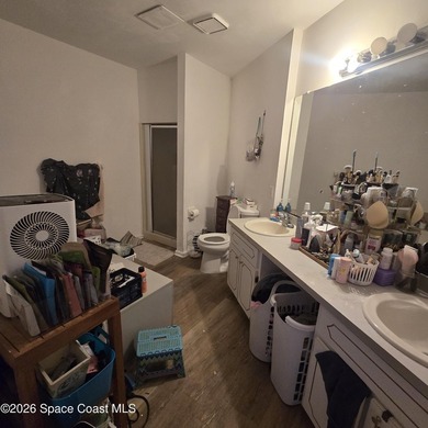 Home with good bones and newer systems on a large oversized - photo 19