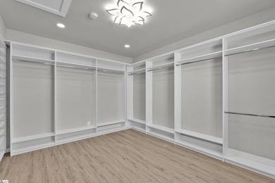 Tucked inside the gated community of Pennington Park on Lake - photo 27
