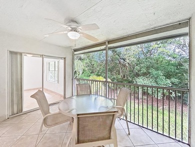 Second-floor condo with 3 bedrooms, 2 bathrooms, vaulted - photo 29