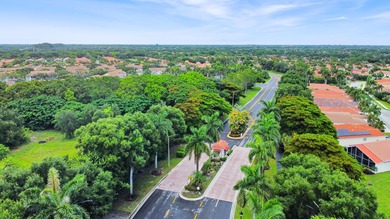 Second-floor condo with 3 bedrooms, 2 bathrooms, vaulted - photo 31