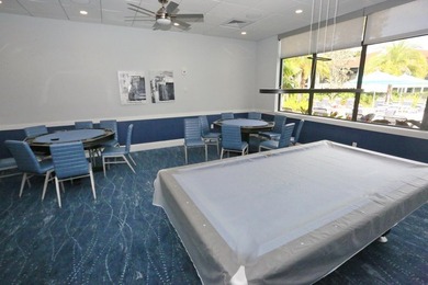 Beautiful 2 Bedrooms and 2 Baths Completely renovated. Kitchen - photo 39