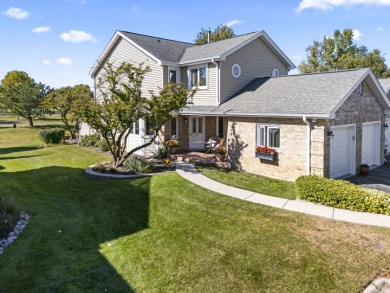 Lake Townhome/Townhouse For Sale in Orland Park, Illinois